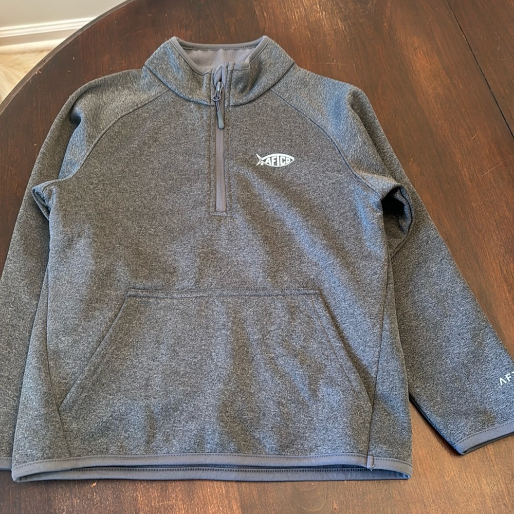 Aftco Boys size Small 1/4 Zip Pullovee